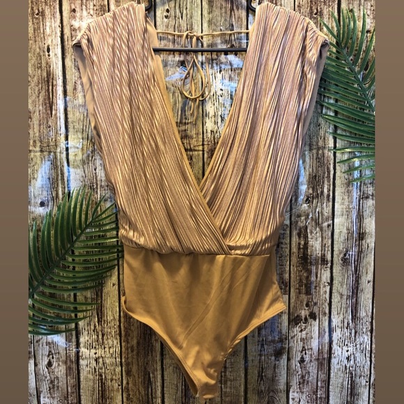 Sold - Picture 2 of 5